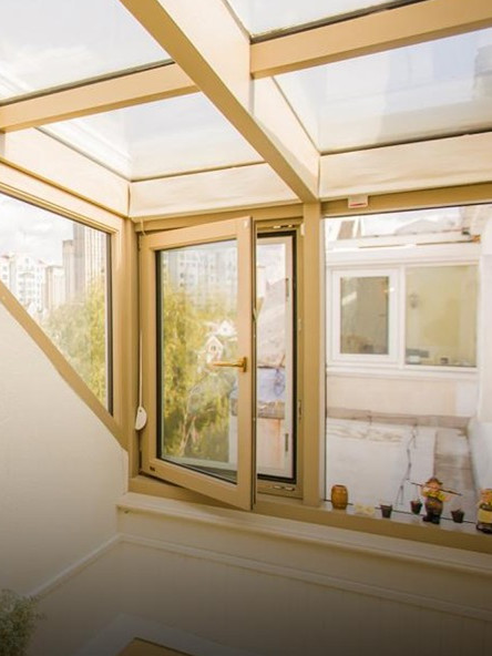 以木窗知名，赋阳台以生机！